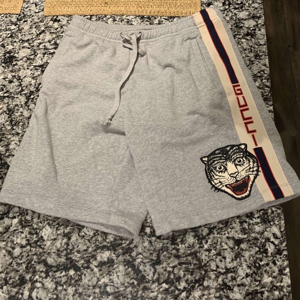 Mens Gucci Tiger shorts. NEVER BEEN WORN